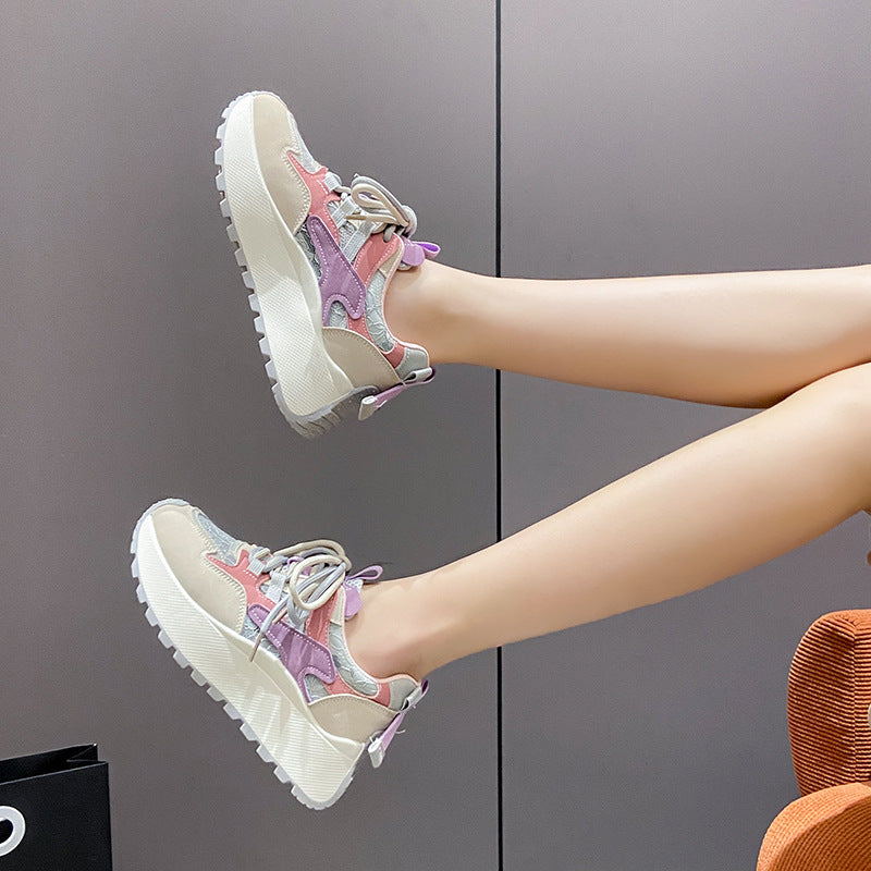 Damen Sportliche Sneaker mit atmungsaktiver Mesh-Oberfläche und innovativem Dämpfungssystem EB