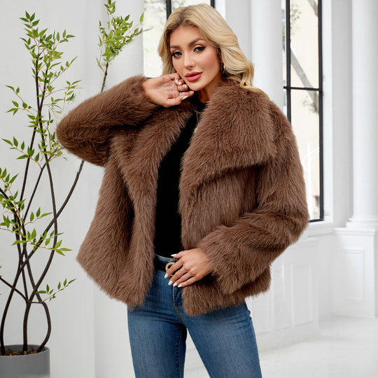 Damen Flauschige Kunstpelzjacke mit oversized Schnitt und voluminösen Ärmeln EB