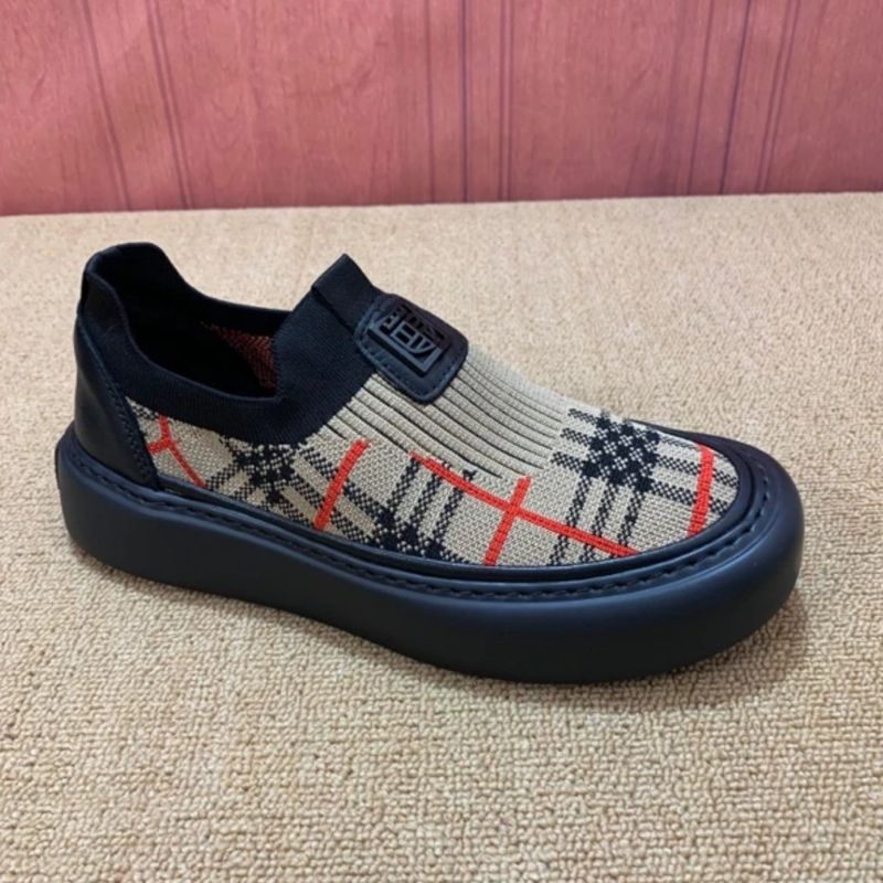 Damen Slip-On Sneaker aus hochwertigem Textil mit elastischem Einstieg und rutschfester Sohle EB