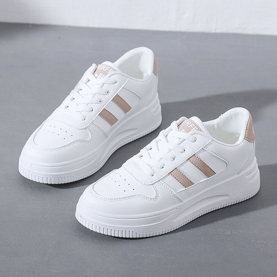 Damen Sportliche Sneakers mit atmungsaktiver Konstruktion und dämpfender Laufsohle EB