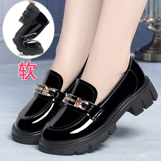 Damen Modische Loafers mit glänzendem Obermaterial und robustem Blockabsatz EB