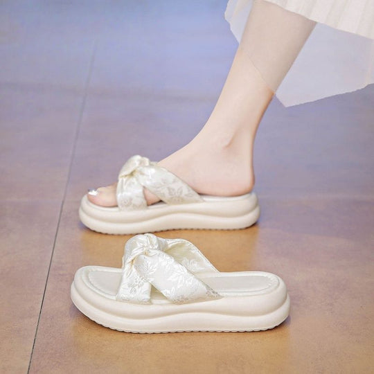 Damen flache Sandalen mit modischem Knötchendesign EB