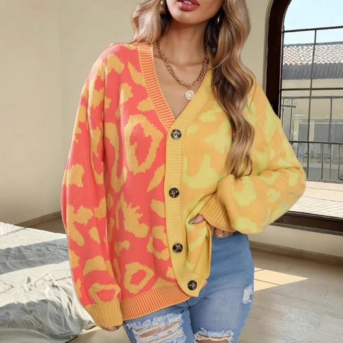 Damen Leichte Strickjacke mit farbenfrohem Leopardenmuster EB