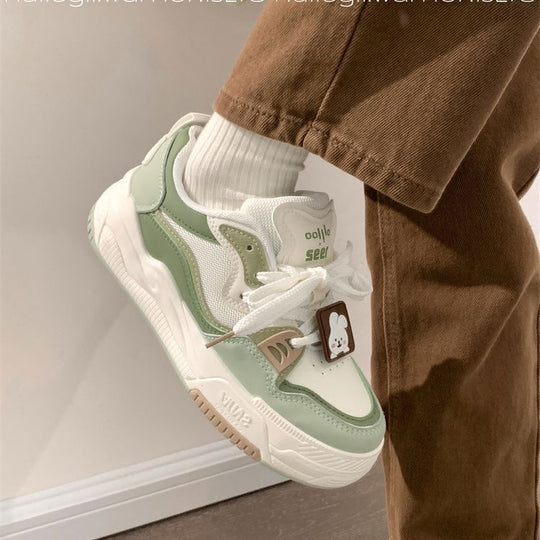 Damen Sneakers mit einzigartigen Tierapplikationen und atmungsaktiver Sohle EB