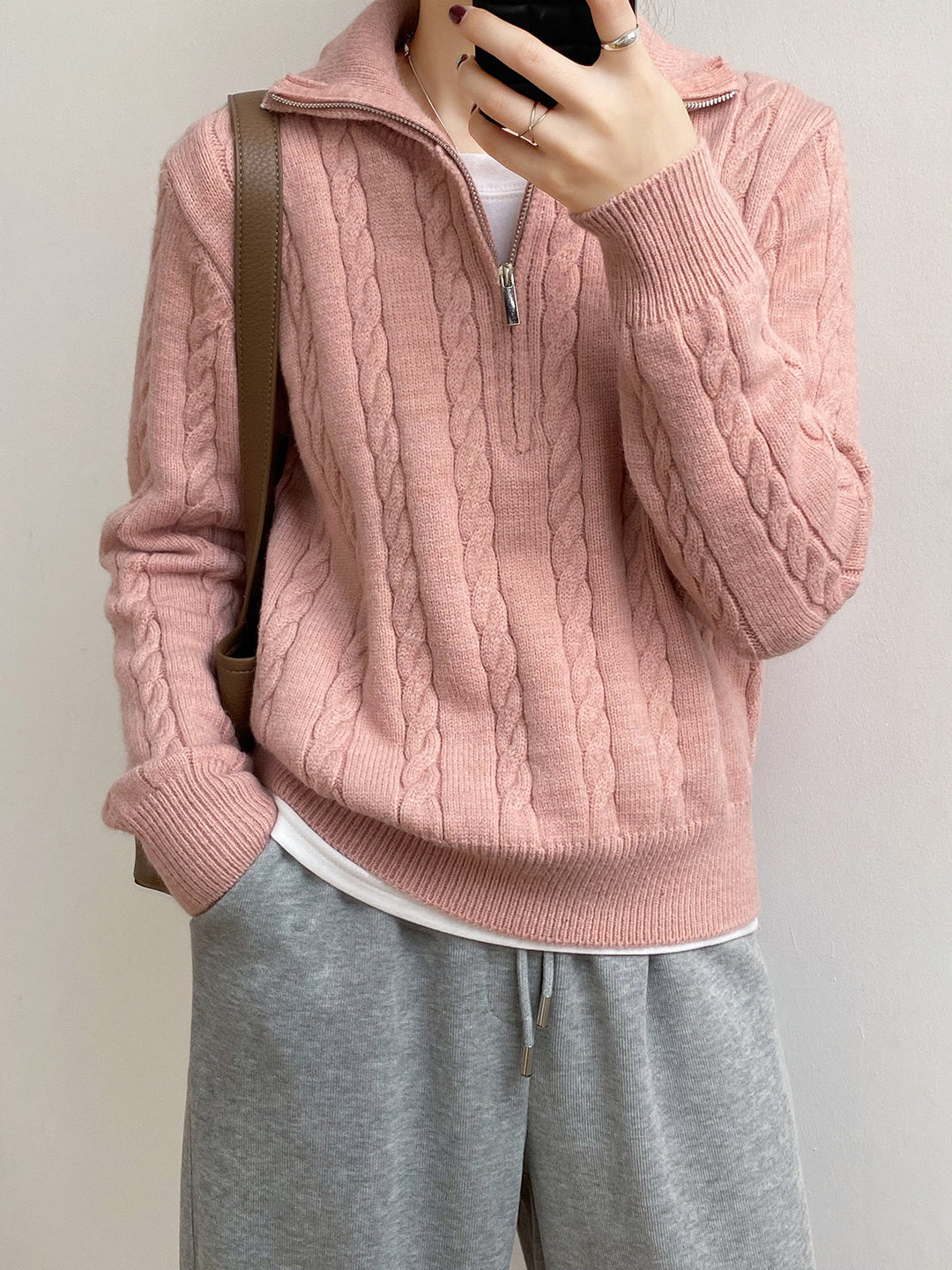 Damen Kuscheliger Strickpullover mit Stehkragen und Zopfdesign EB