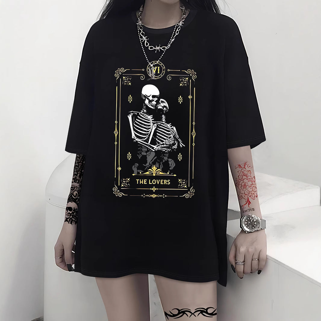 Damen T-Shirt mit künstlerischem Totenkopf-Motiv und lässigem Schnitt EB