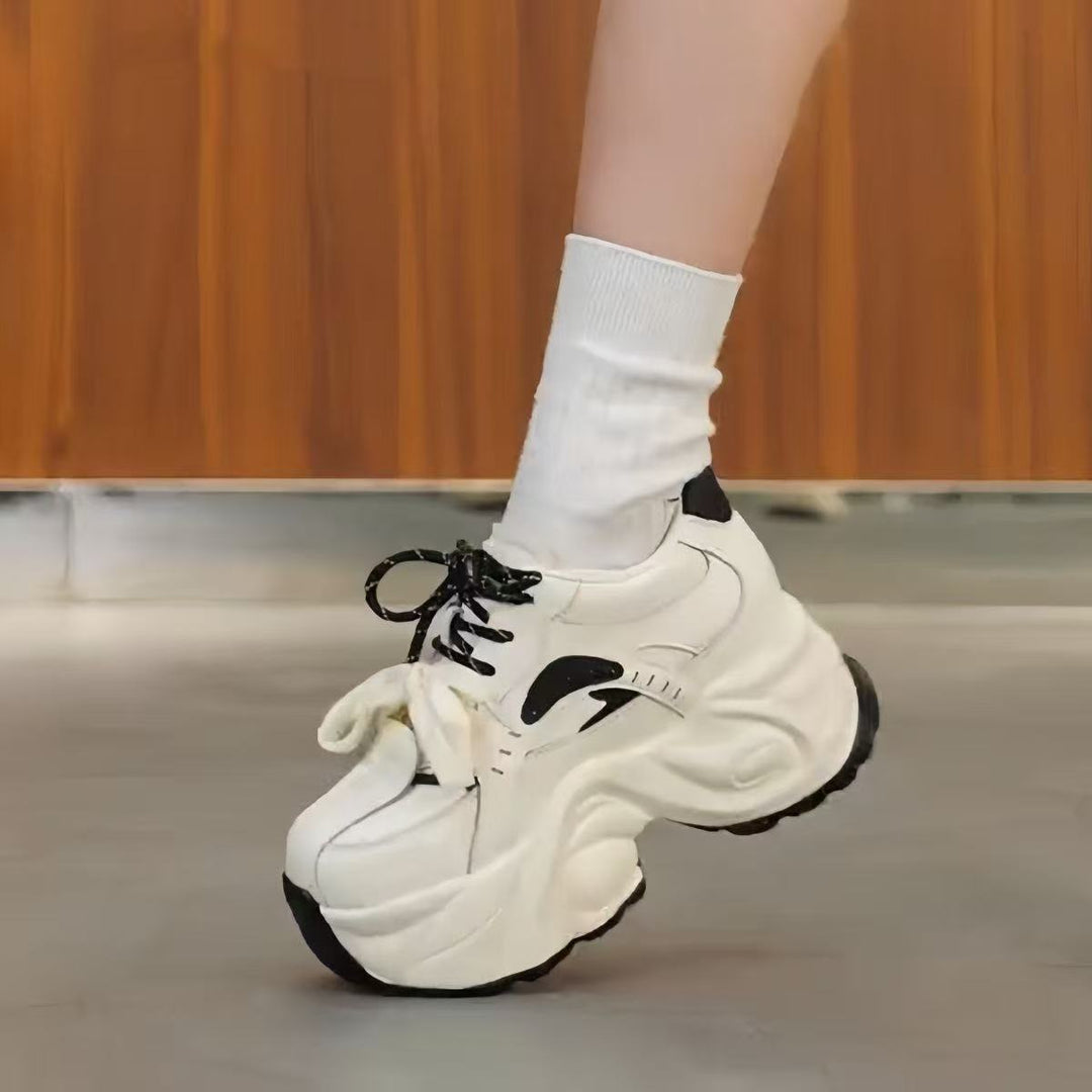 Damen Chunky Sneaker mit innovativem Dämpfungssystem und atmungsaktiver Oberflächenstruktur EB