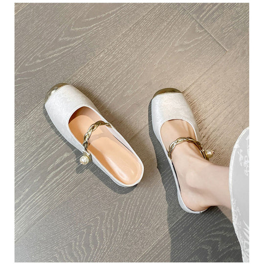 Damen Elegante Slides mit schickem Perlenschmuck EB