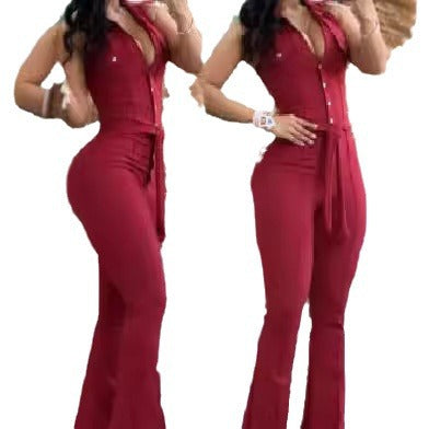Damen Eleganter Flared Jumpsuit mit Knopfdetails EB