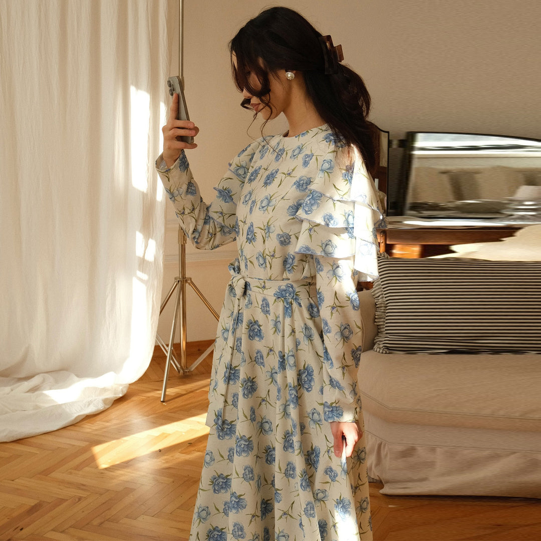 Damen Maxi-Kleid mit romantichem Rüschendesign und floralen Details EB