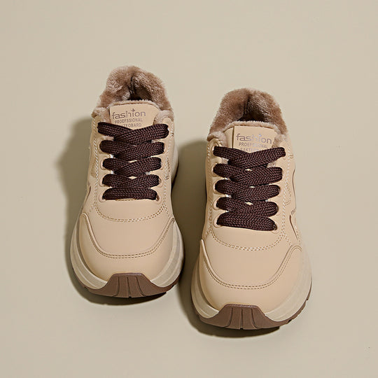 Damen Sportliche Skater Sneakers mit gepolsterter Innensohle und stabiler Laufsohle EB