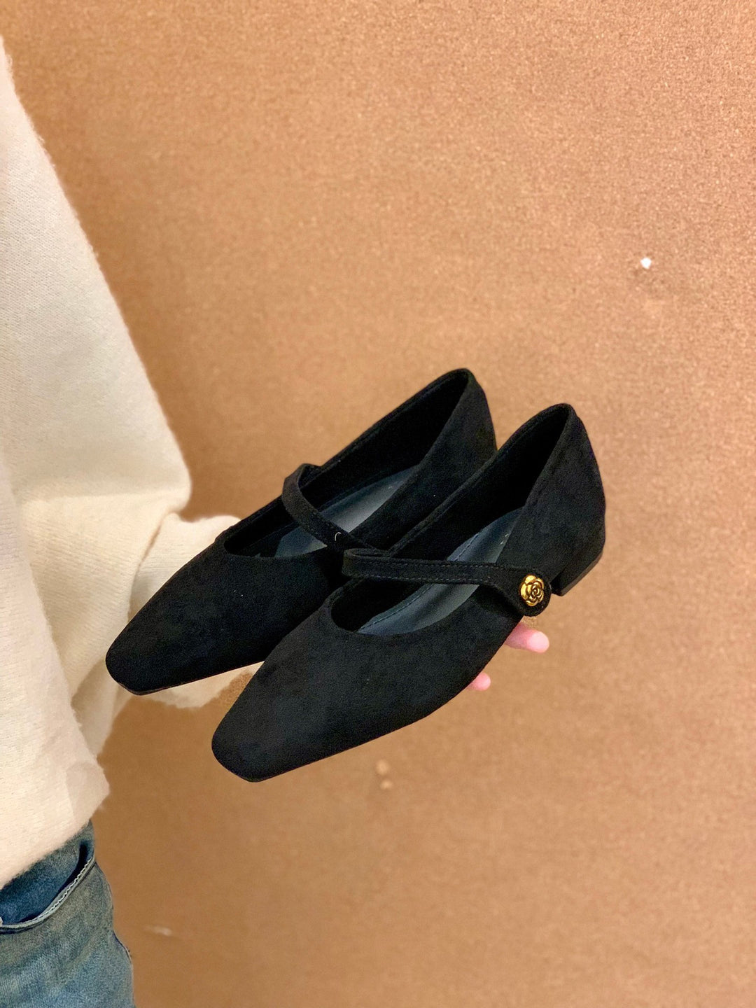 Damen elegante Ballerinas mit modischem Riemen und komfortablem Fußbett EB