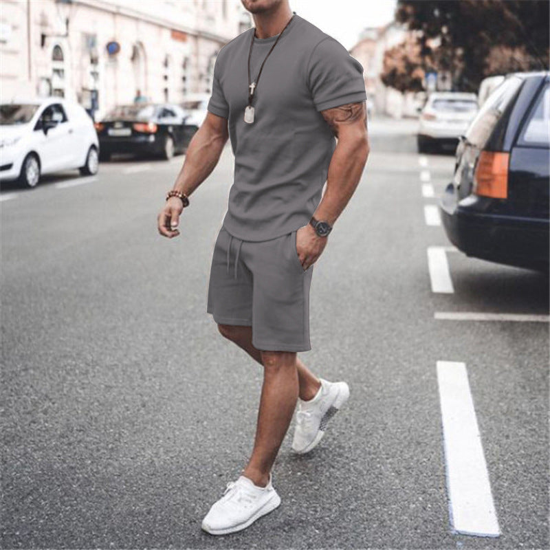 Herren nan figurbetontes Kurzarmshirt mit verstärkter Schulternaht und elastischer Kordelzug-Bermuda aus Stretchjersey EB