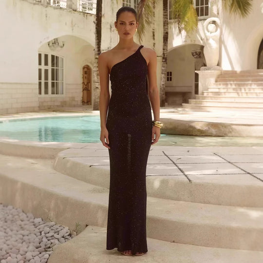 Damen Elegantes Maxikleid mit asymmetrischem Träger und schimmernden Akzenten EB