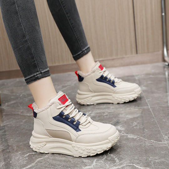 Damen Hohe Sneakers mit kuscheligem Innenfutter und robustem Sohlenprofil EB