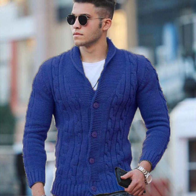 Herren Strickjacke mit einzigartigem Zopfmuster und modischem Schalkragen EB