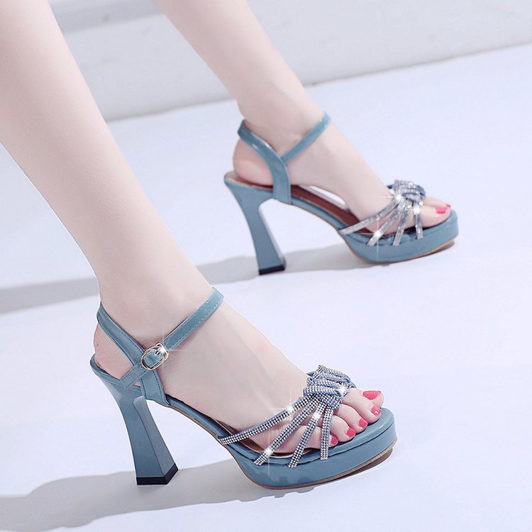 Damen glamouröse High Heels Sandalen mit Strass-Detail EB