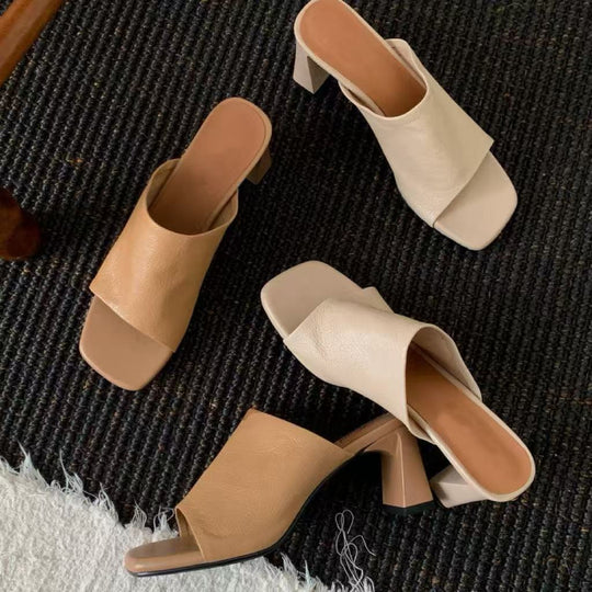 Damen Bequeme Mules mit stylishen Blockabsätzen EB