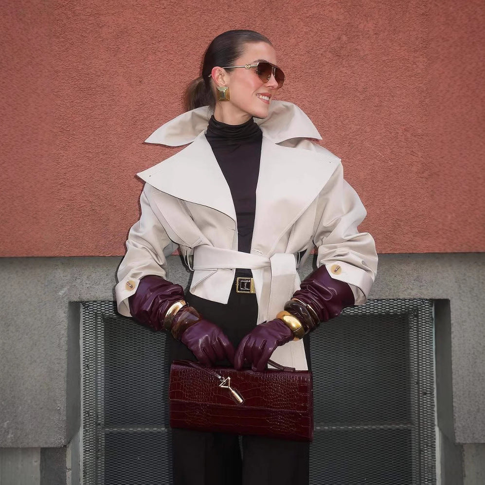 Damen stylischer Trenchcoat mit breitem Kragen und Gürteldetails EB