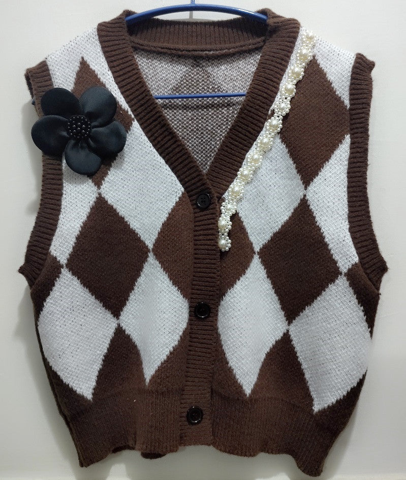 Damen Strickweste mit modernem Rautenmuster und eleganter Knopfdetail EB