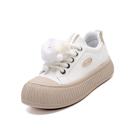 Damen Sneakers mit dekorativen Pompons und rutschfester Laufsohle EB