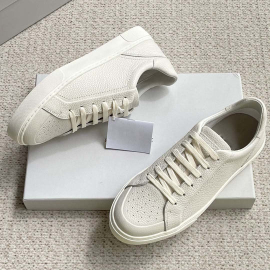 Damen Leder Sneakers mit strukturiertem Obermaterial und rutschfester Sohle EB