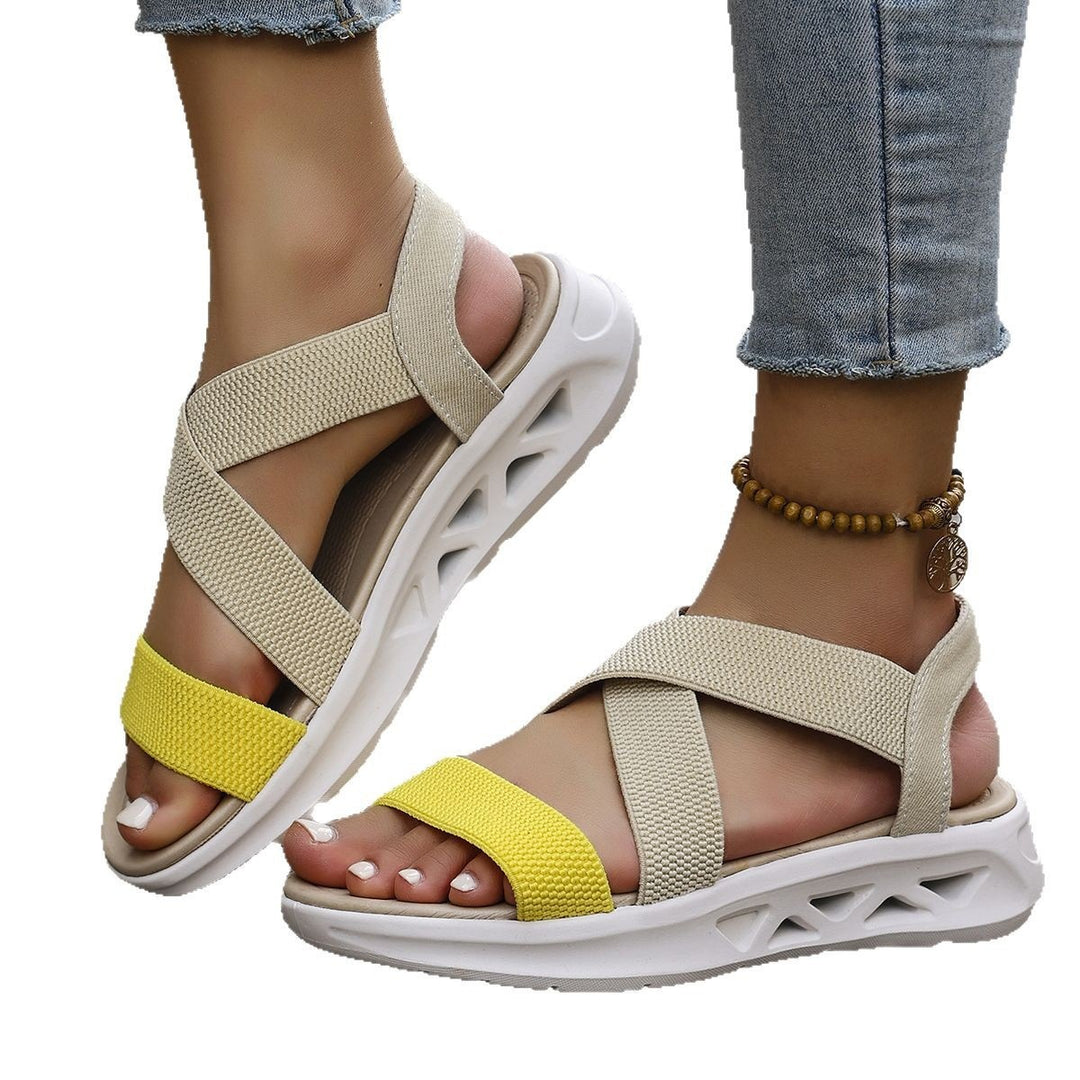 DamenSportliche Sandalen mit verstellbaren Riemen EB