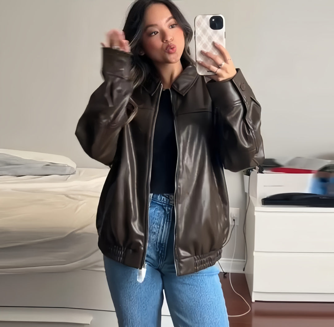 Damen Oversized Kunstlederjacke mit großzügigem Schnitt und modischen Details EB