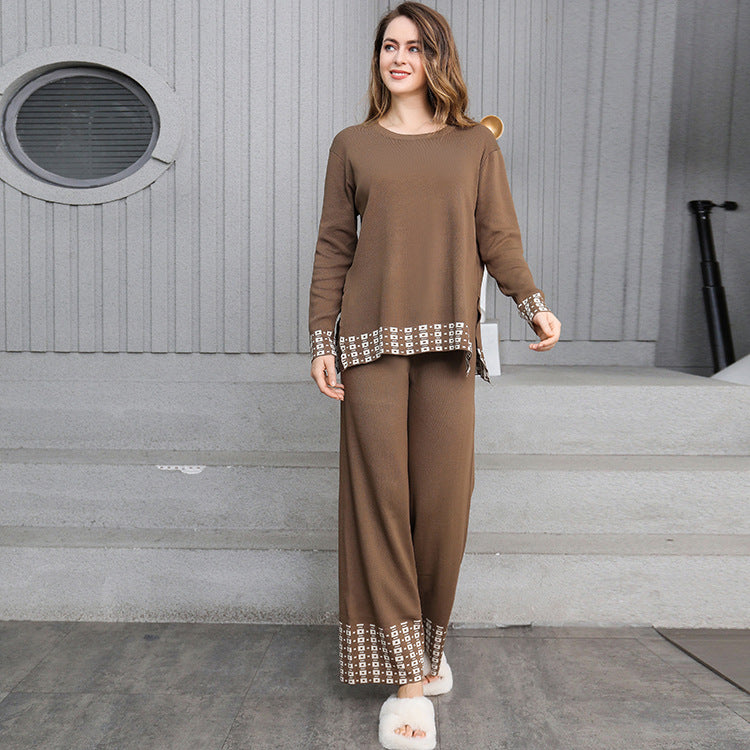 Damen stilvolles Strick-Loungewear-Set mit dekorativen Kontrastabschlüssen EB
