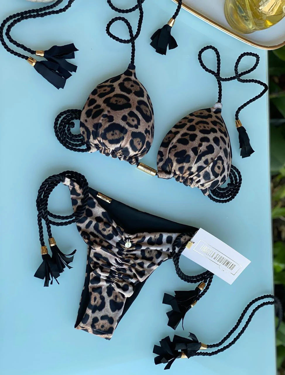 Damen Triangel-Bikini mit modischem Leopardenmuster und dekorativen Quasten EB