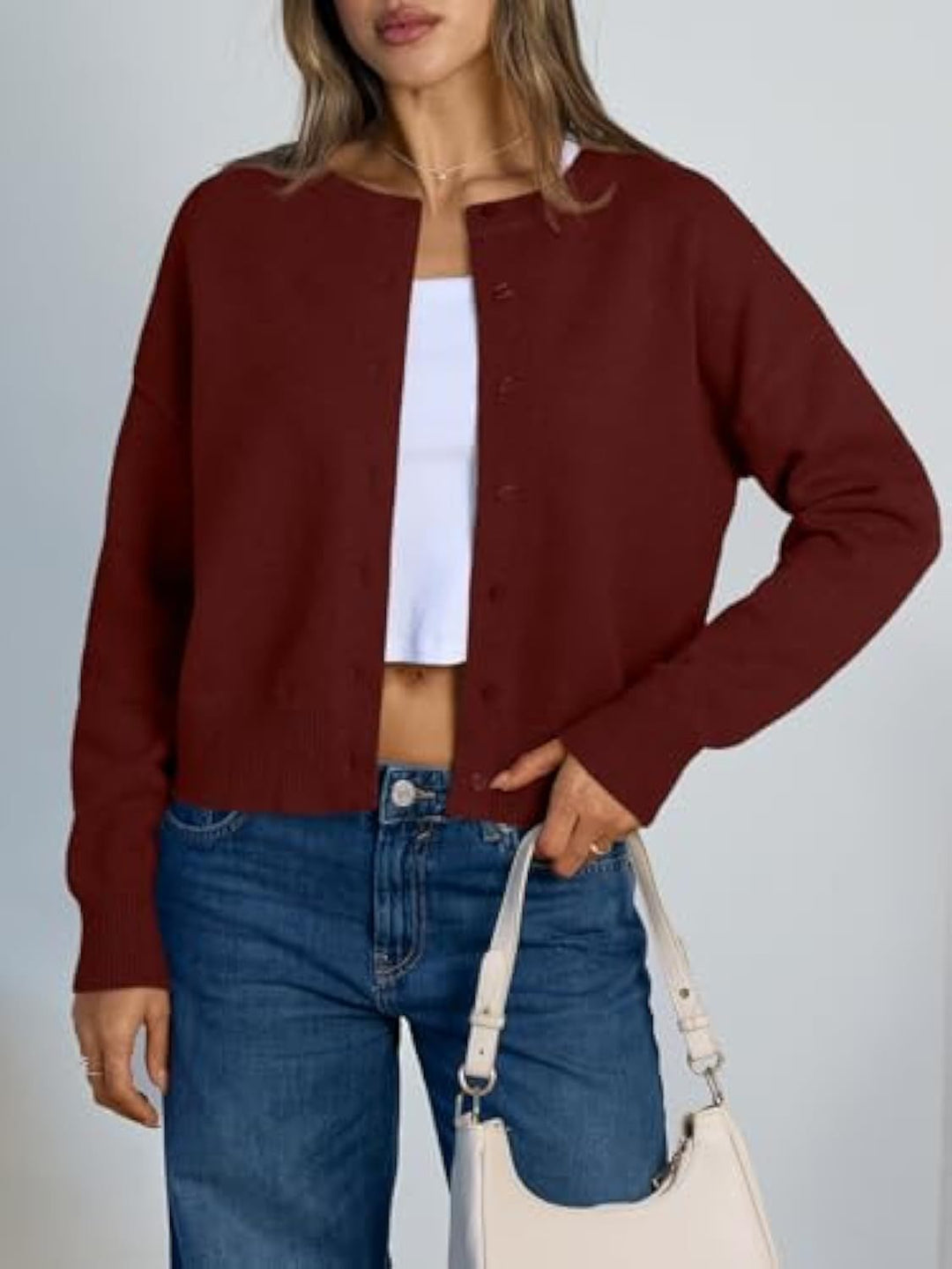 Damen Cropped Strickjacke im Boxy‑Schnitt mit Rundhals und Rippbündchen EB