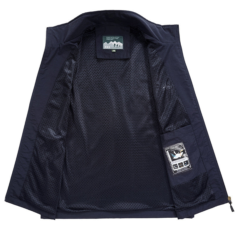 Herren Leichte Outdoor‑Softshellweste mit atmungsaktivem Meshinnenfutter und verdeckten Reißverschlusstaschen EB