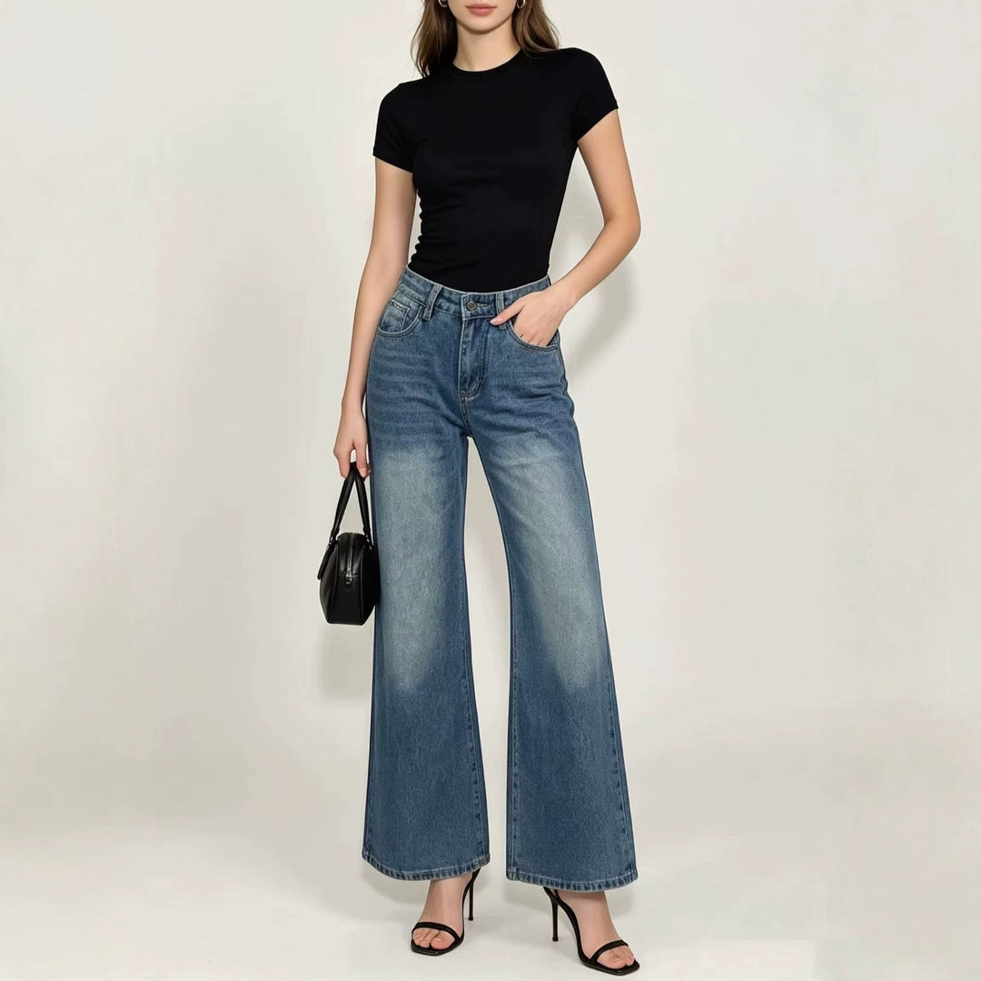 Damen nan High‑Waist Flared-Jeans mit weitem Bein, taillierender Bundnaht und dezenter Used-Struktur EB