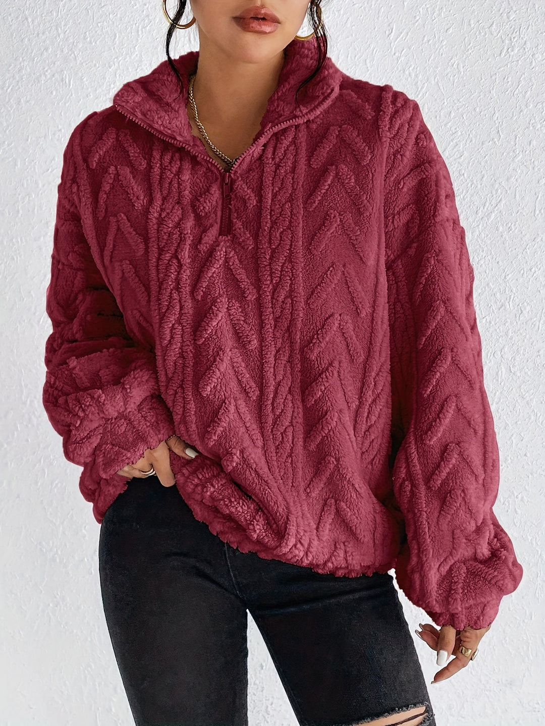Damen Flauschiger Oversized-Pullover mit Zipper und Rippstruktur EB