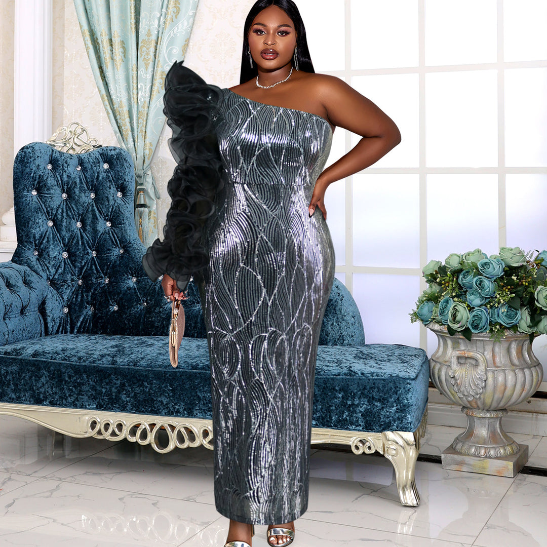 Damen Glitzerndes Abendkleid mit asymmetrischem Schnitt und voluminösen Rüschendetails EB