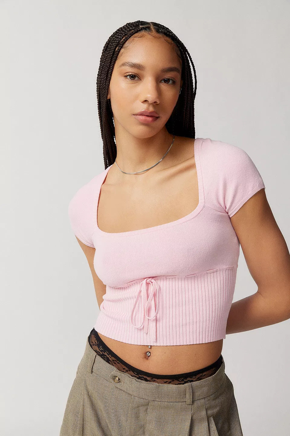 Damen Cropped Strickoberteil mit variabler Schnürung und tiefem Ausschnitt EB