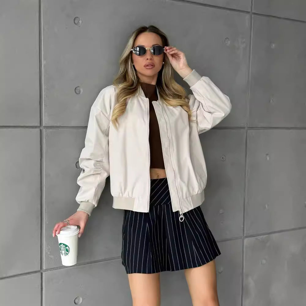 Damen modische Bomberjacke mit praktischen Innentaschen und sportivem Schnitt EB