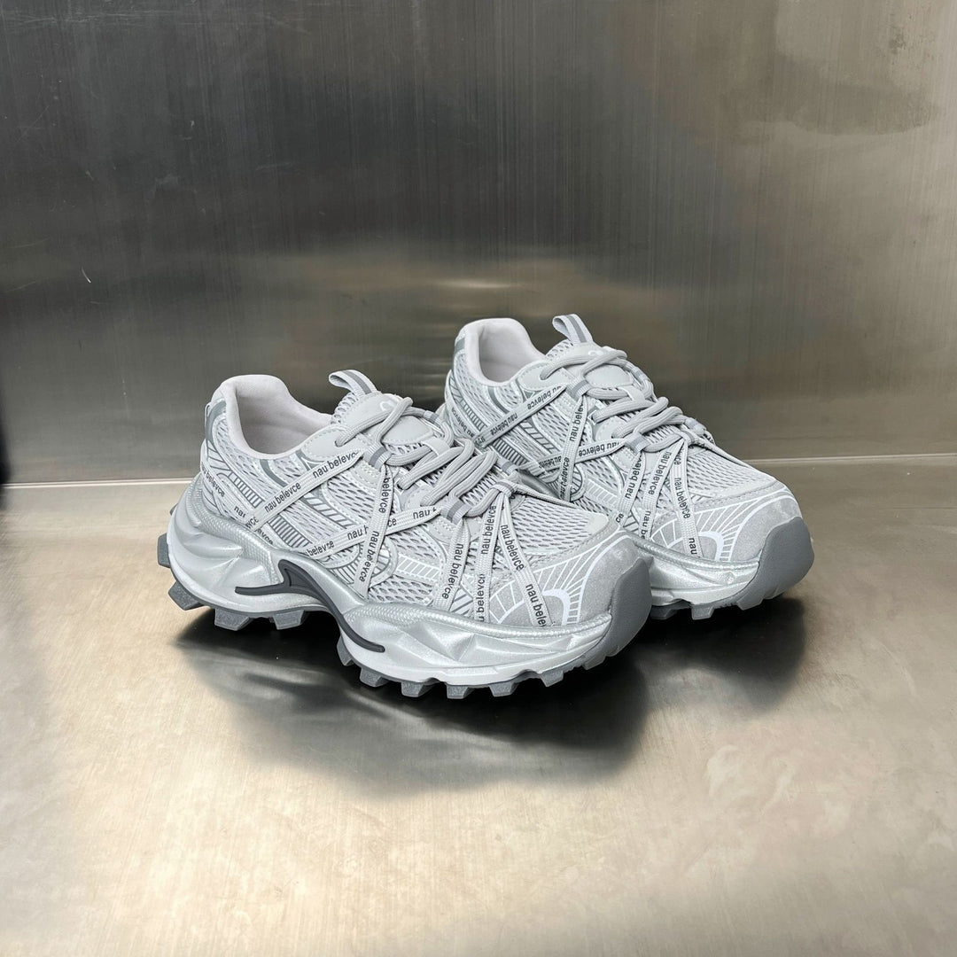 Damen Sportliche Lauf-Sneaker mit innovativem Mesh-Design und rutschfester Sohle EB