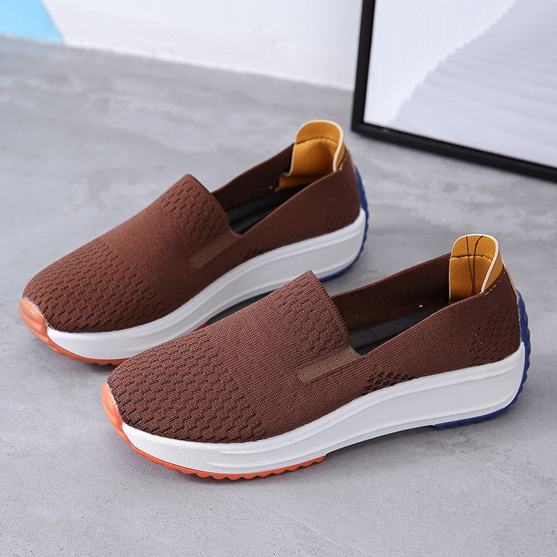 Damen Sportliche Slip-On Sneakers mit atmungsaktiver Netzstruktur EB