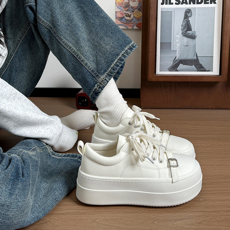 Damen Plattform-Sneaker mit stilvollem Design und extra dicker Sohle EB