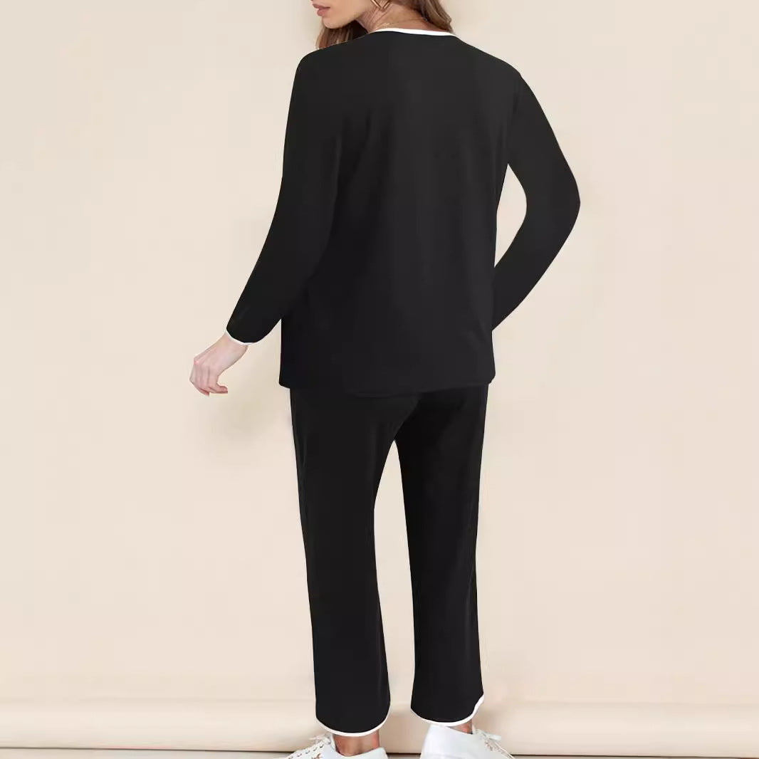 Damen Lounge-Set mit elegantem V-Ausschnitt und kontrastierenden Details EB