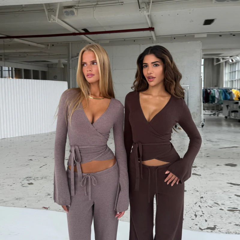 Damen lockerer Jumpsuit mit Wickeldesign und langen Ärmeln EB