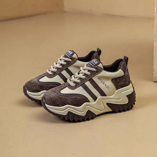 Damen Komfortable Chunky Sneakers mit modischem Design EB