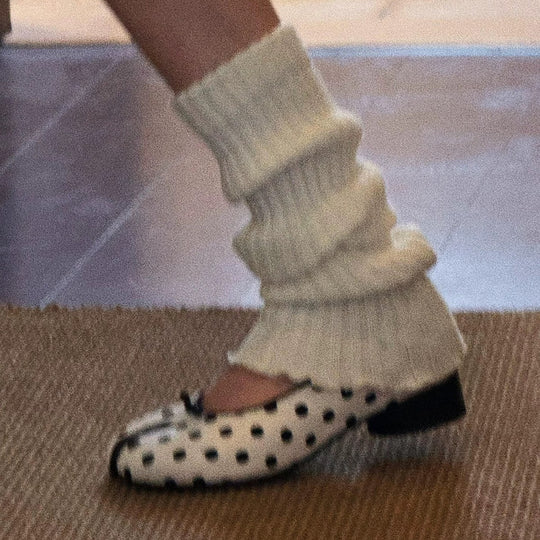 Damen Ballerinas mit eleganter Punktmusterung und innovativem Zehendesign EB