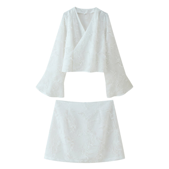 Damen Set aus eleganter Bluse mit weitem Ärmel und modischem Minirock EB