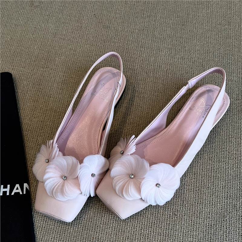 Damen Slingback Schuhe mit floralen Applikationen und komfortablem Absatz EB