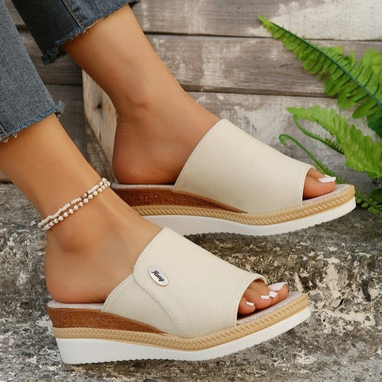 Damen Wedge-Sandalen mit eleganter Textil-Oberfläche und komfortabler Fußbettgestaltung EB