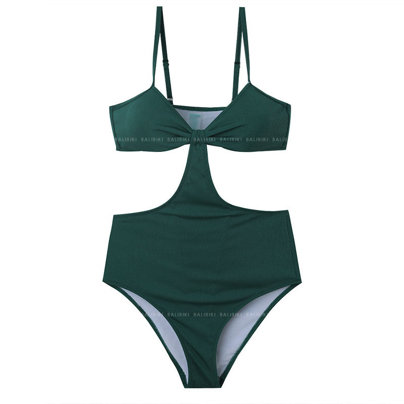 Damen Badeanzug mit innovativem Cut-Out-Design EB