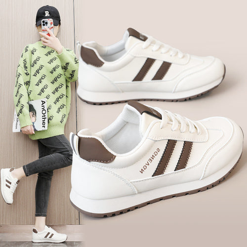 Damen Sportliche Sneakers mit atmungsaktiver Obermaterialstruktur und rutschfester Sohle EB