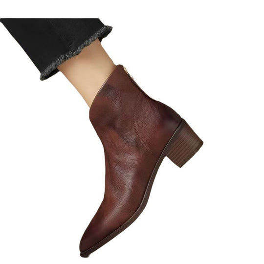 Damen nan spitze Chelsea-inspirierte Stiefelette mit asymmetrischem Schaft und mittelhohem Blockabsatz EB